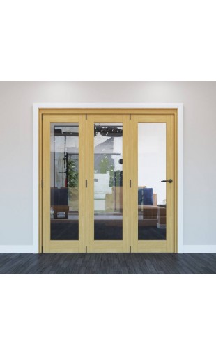 Internal Oak Bifold Pattern 10 Roomfold Grande 1904mm (w) x 2060mm (h) Clear Glass - 3 Door Image